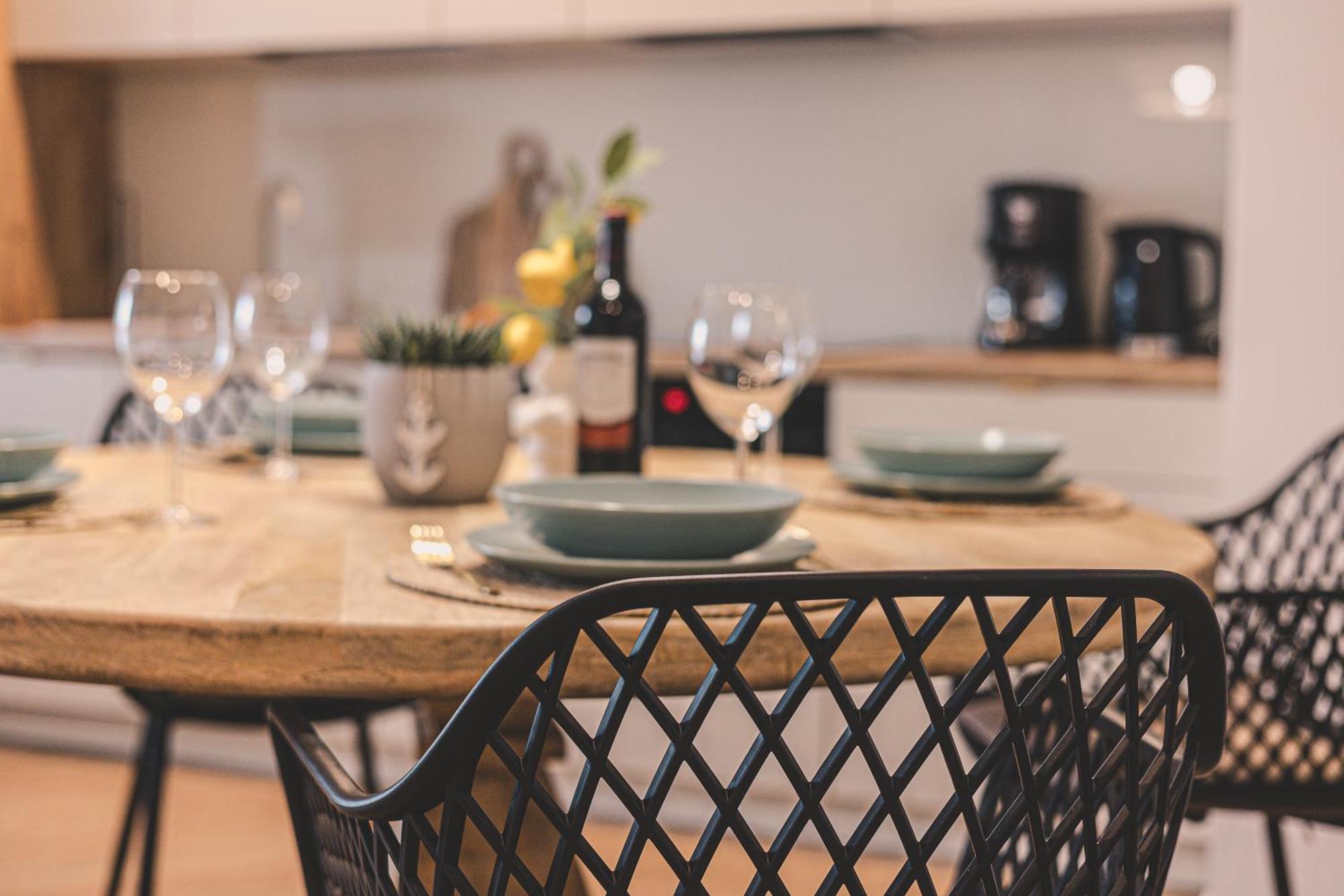 2homerent Let's Sea Apartment Gaski (Koszalin)