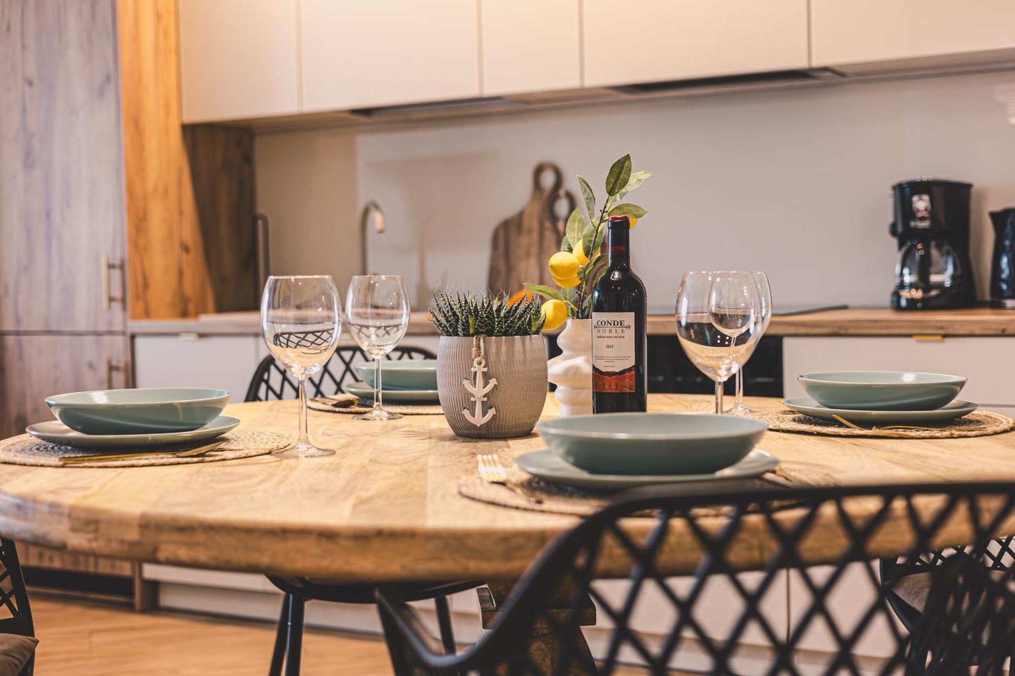 Apartment Let's Sea By 2homerent *