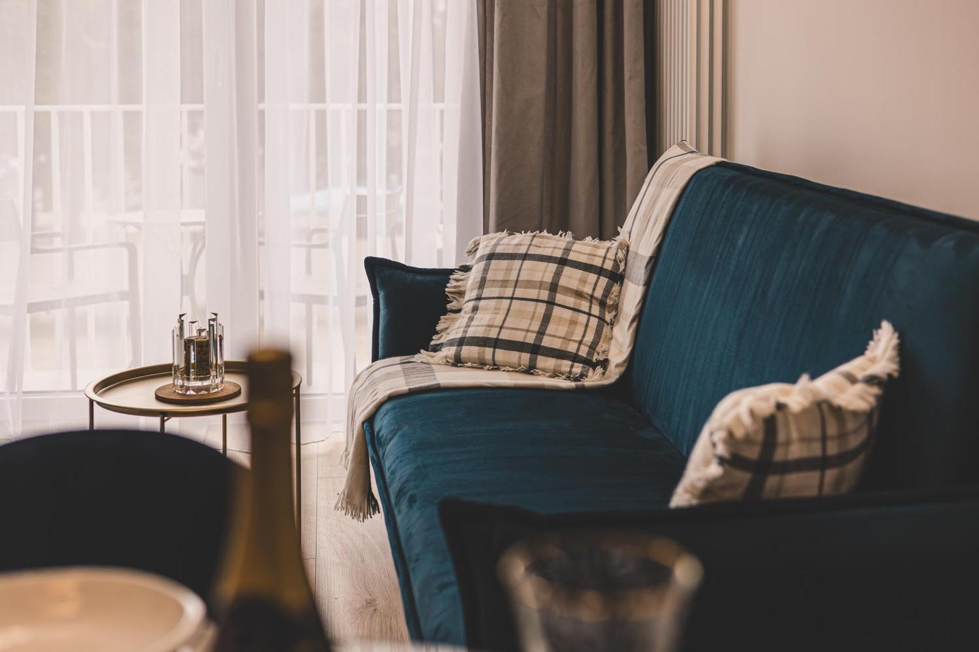 Let's Sea By 2homerent *